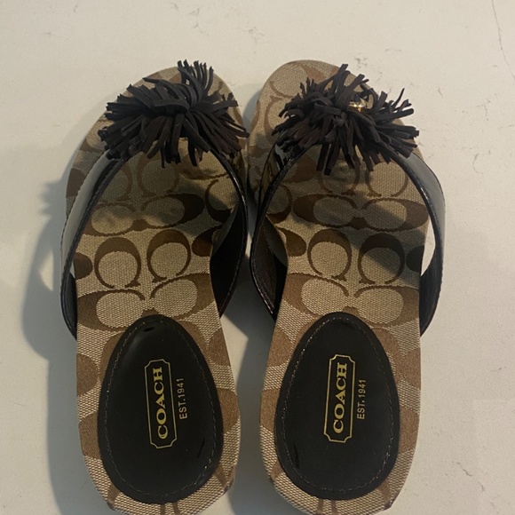COACH WONENS SIZE 9 BRAND NEW SANDALS - Picture 4 of 5